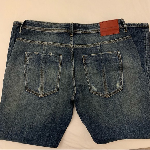 NWOT Zara relaxed fit jeans - Picture 6 of 9